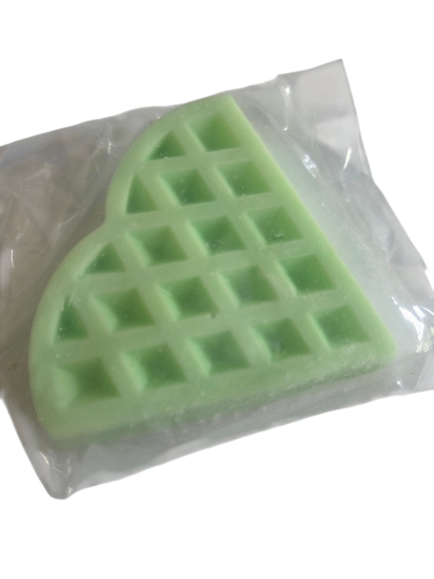 Waffle shaped vapour rub wax melt