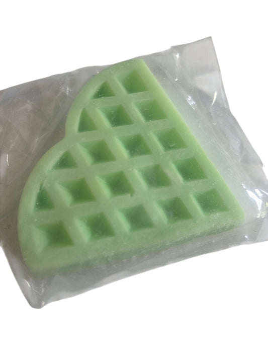 Waffle shaped vapour rub wax melt