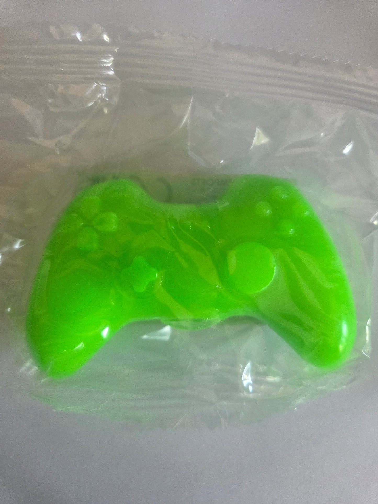Gaming squeeze controller