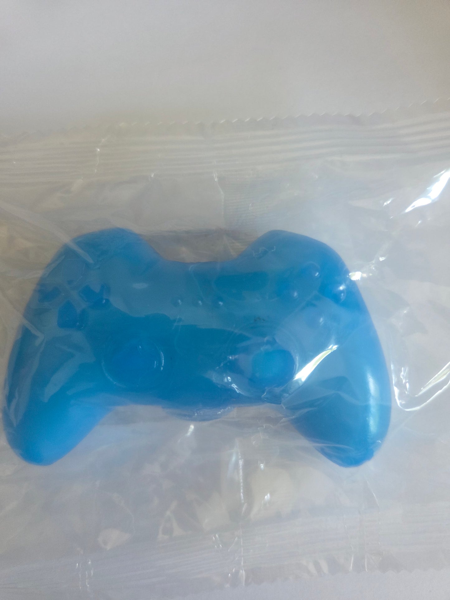 Gaming squeeze controller
